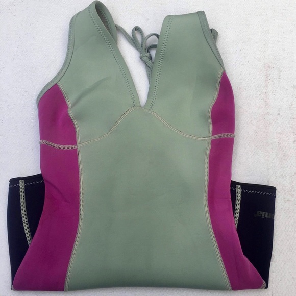 PATAGONIA women’s swimsuit 6 - Picture 2 of 5